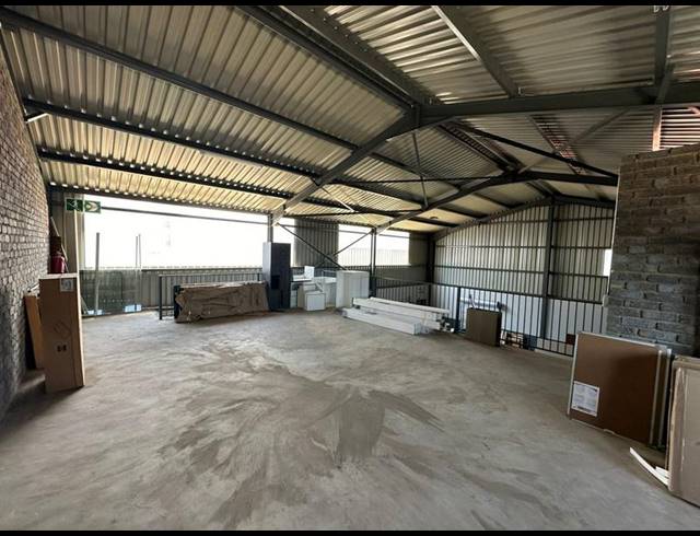 INDUSTRIAL PROPERTY TO RENT IN HALFWAY HOUSE